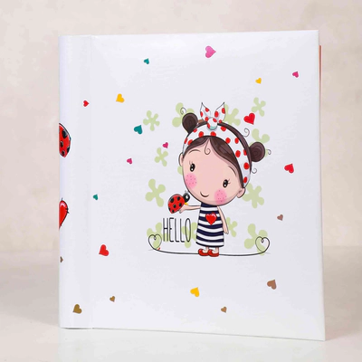 آلبوم چسبی (20*25) دختر کفشدوزکی